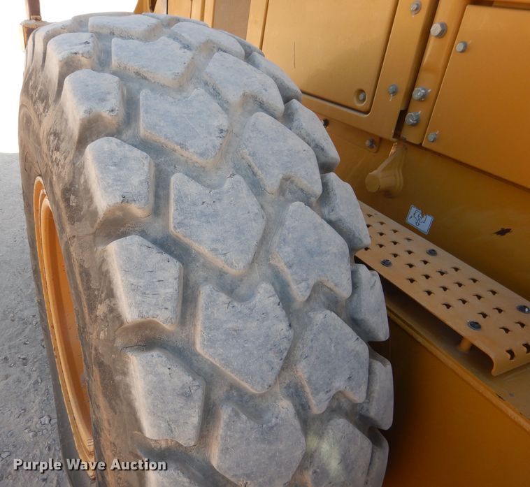 image for item DJ8786 2012 Caterpillar 140M2  motor grader