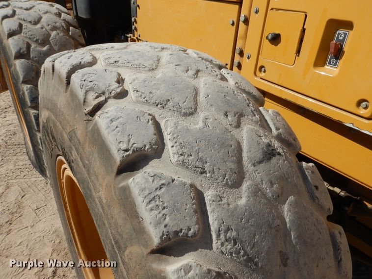 image for item DJ8786 2012 Caterpillar 140M2  motor grader