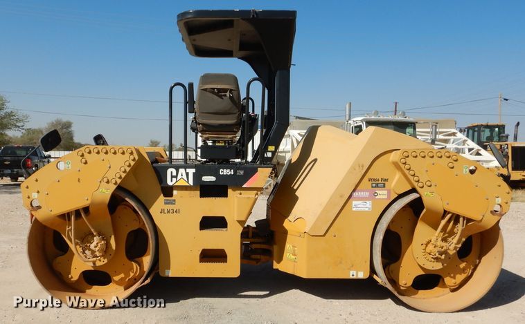 image for item DJ8787 2011 Caterpillar CB54 XW  double drum vibratory roller