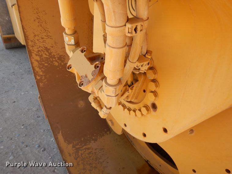 image for item DJ8787 2011 Caterpillar CB54 XW  double drum vibratory roller