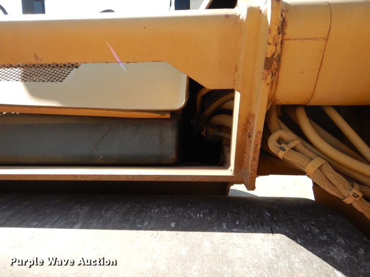 image for item DJ8787 2011 Caterpillar CB54 XW  double drum vibratory roller