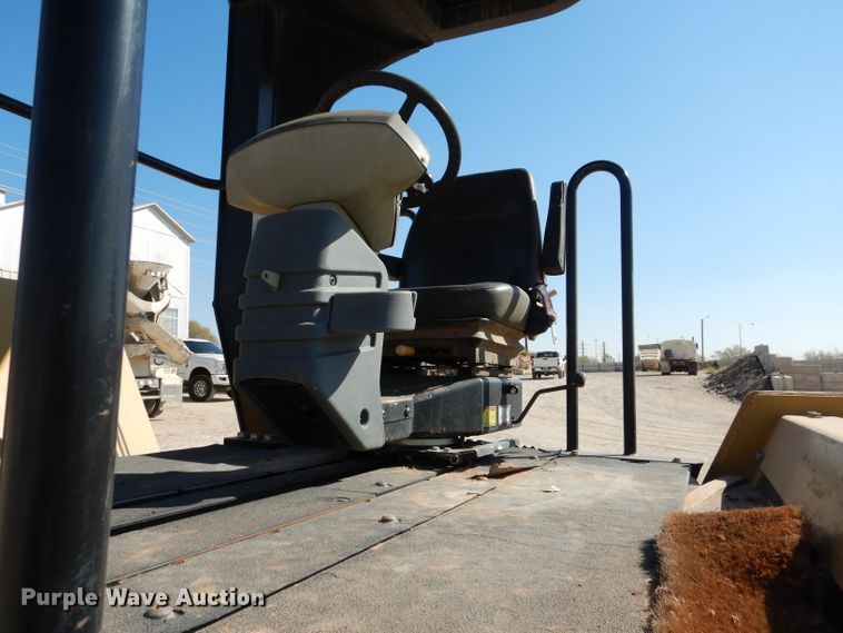 image for item DJ8787 2011 Caterpillar CB54 XW  double drum vibratory roller