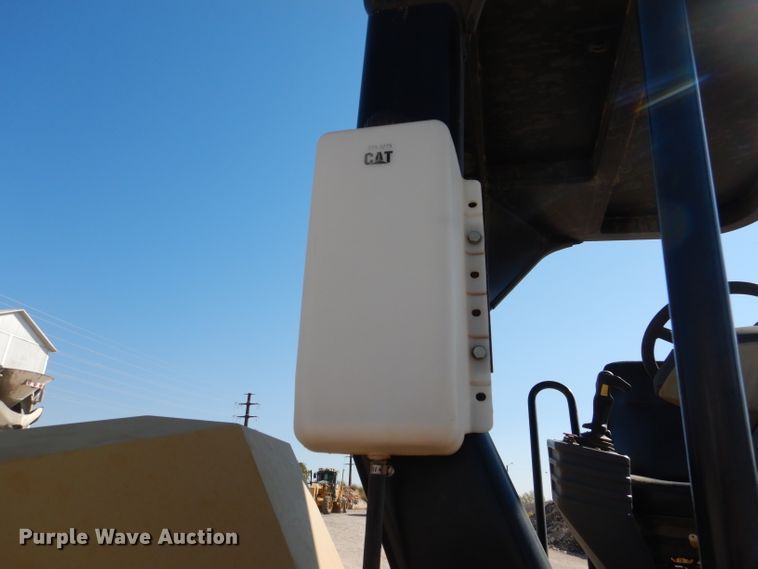 image for item DJ8787 2011 Caterpillar CB54 XW  double drum vibratory roller