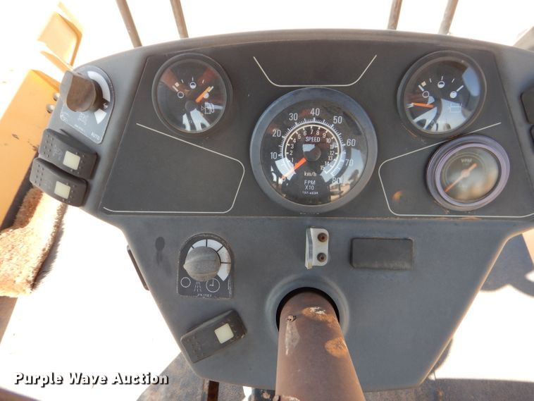 image for item DJ8787 2011 Caterpillar CB54 XW  double drum vibratory roller