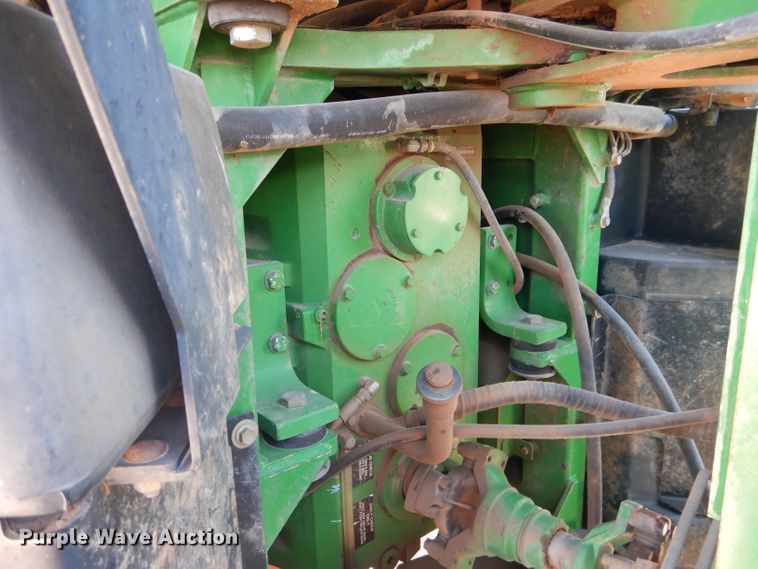 image for item DJ8788 1998 John Deere 9400  4WD tractor