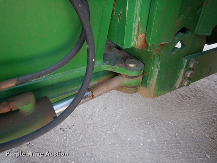 image for item DJ8788 1998 John Deere 9400  4WD tractor