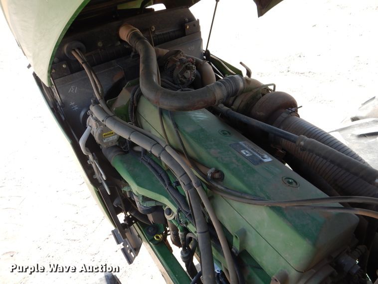 image for item DJ8788 1998 John Deere 9400  4WD tractor