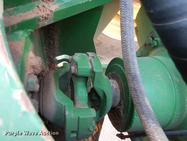 image for item DJ8788 1998 John Deere 9400  4WD tractor