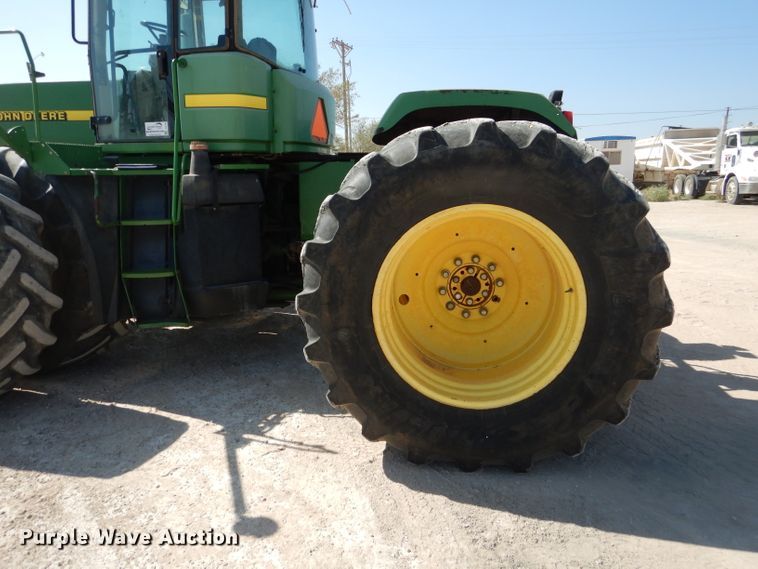 image for item DJ8788 1998 John Deere 9400  4WD tractor