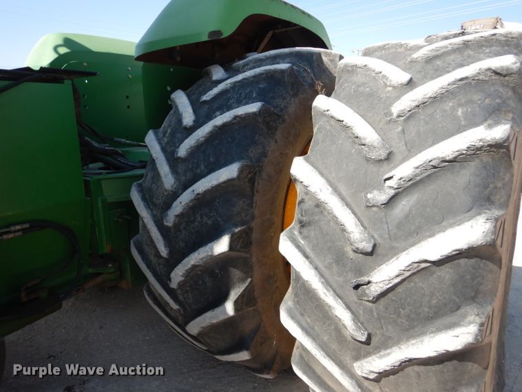 image for item DJ8788 1998 John Deere 9400  4WD tractor