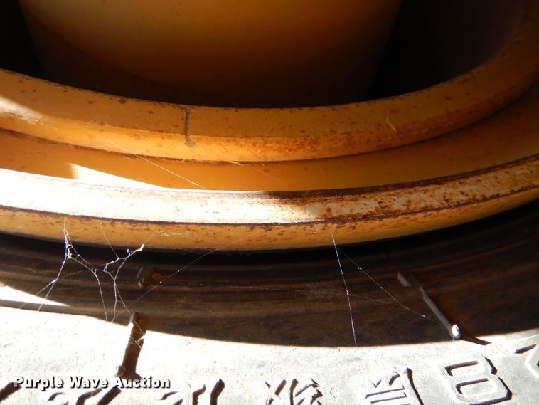 image for item DJ8790 2006 Humdinger H619  scraper