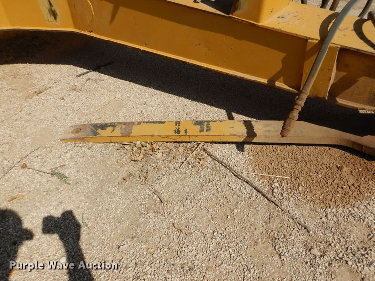 image for item DJ8790 2006 Humdinger H619  scraper