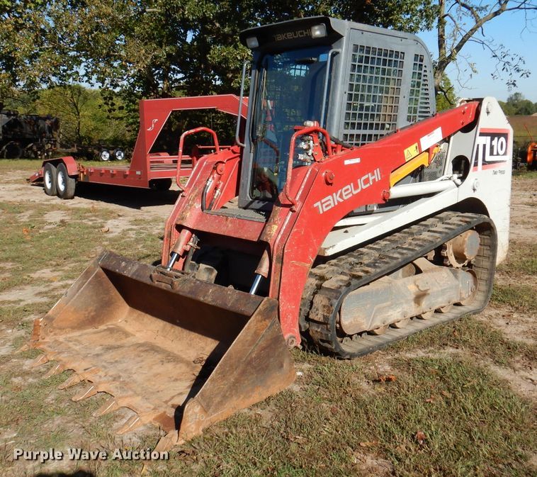 image for item DY9523 2016 Takeuchi TL10  tracked skid steer loader