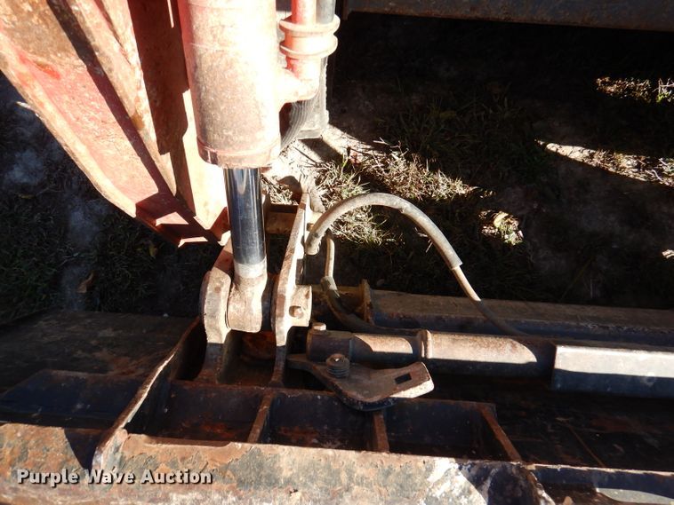 image for item DY9523 2016 Takeuchi TL10  tracked skid steer loader