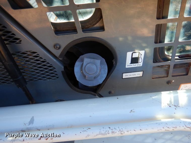 image for item DY9523 2016 Takeuchi TL10  tracked skid steer loader