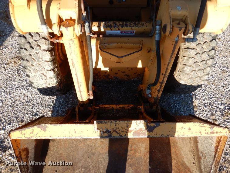 image for item DY9525 1997 Case 1818  skid steer loader