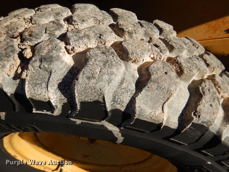 image for item DY9525 1997 Case 1818  skid steer loader