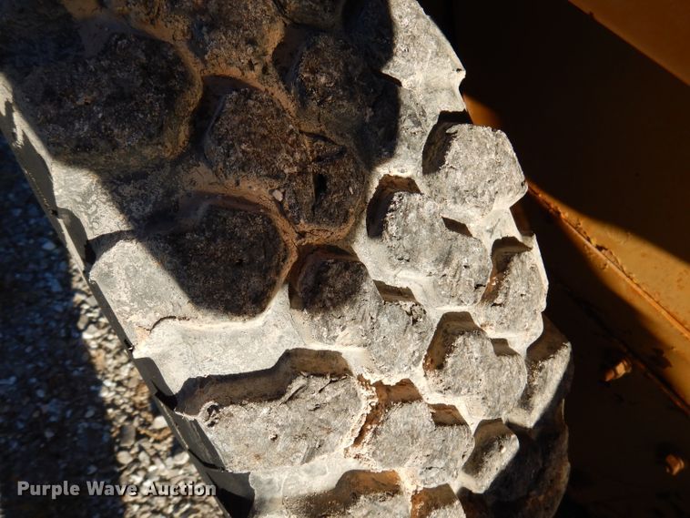 image for item DY9525 1997 Case 1818  skid steer loader