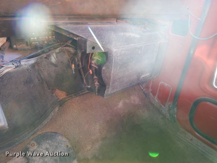 image for item DY9526 1979 Ford 8000  dump truck