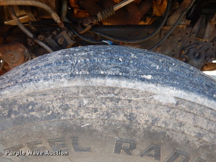 image for item DY9526 1979 Ford 8000  dump truck