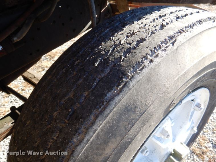 image for item DY9526 1979 Ford 8000  dump truck