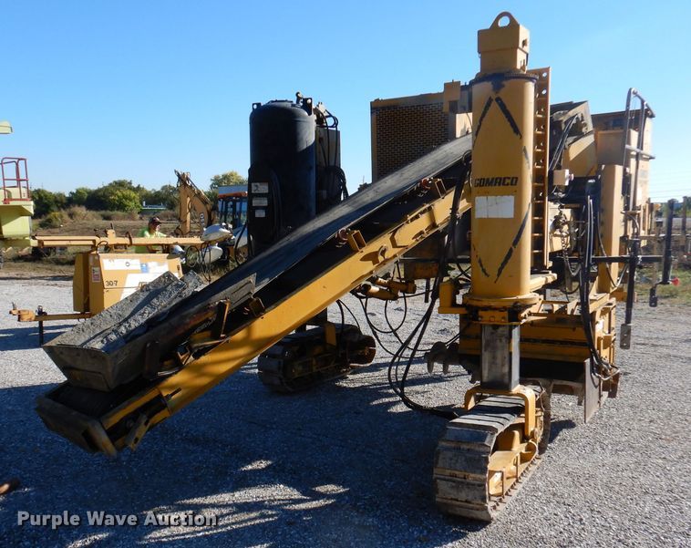 image for item DY9528 2004 Gomaco GT6300 curb machine