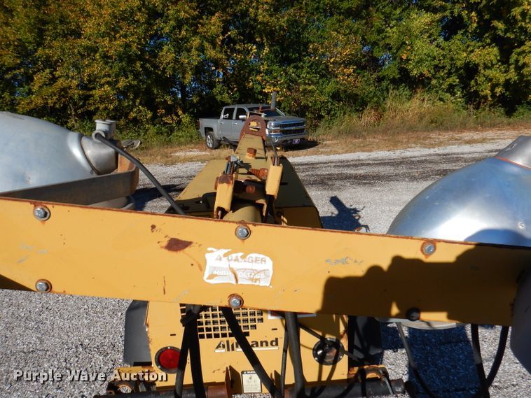 image for item DY9529 Allmand SHO  light plant