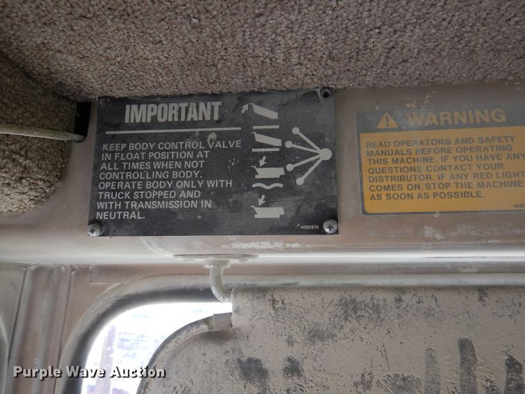 image for item DY9530 1993 Euclid R35  haul truck