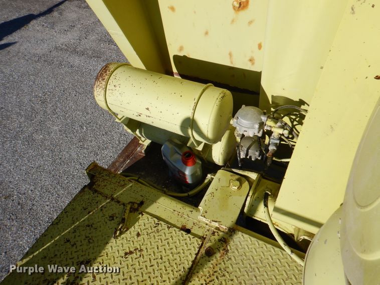 image for item DY9530 1993 Euclid R35  haul truck