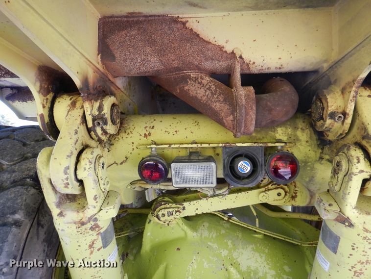 image for item DY9530 1993 Euclid R35  haul truck