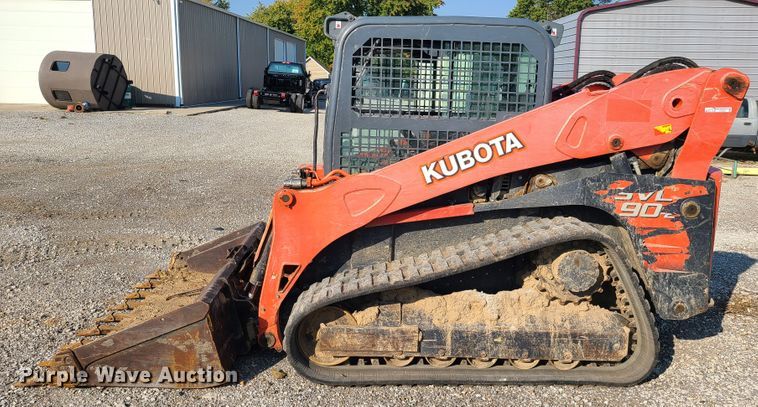 image for item DY9977 2014 Kubota SVL90-2  tracked skid steer loader