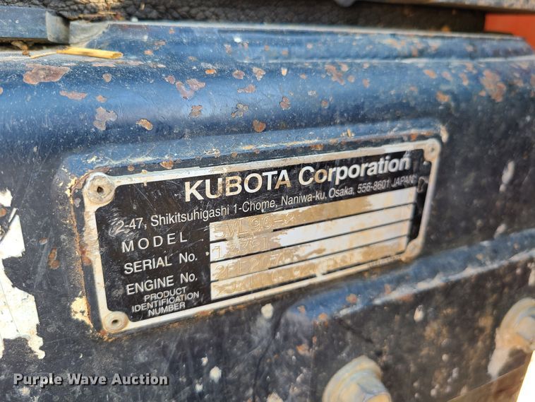 image for item DY9977 2014 Kubota SVL90-2  tracked skid steer loader