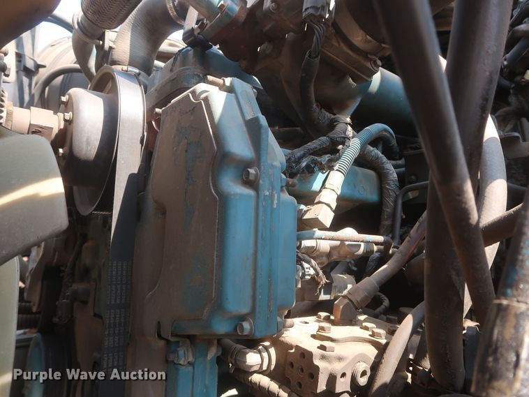 image for item EJ9771 2006 International 7300  bucket truck