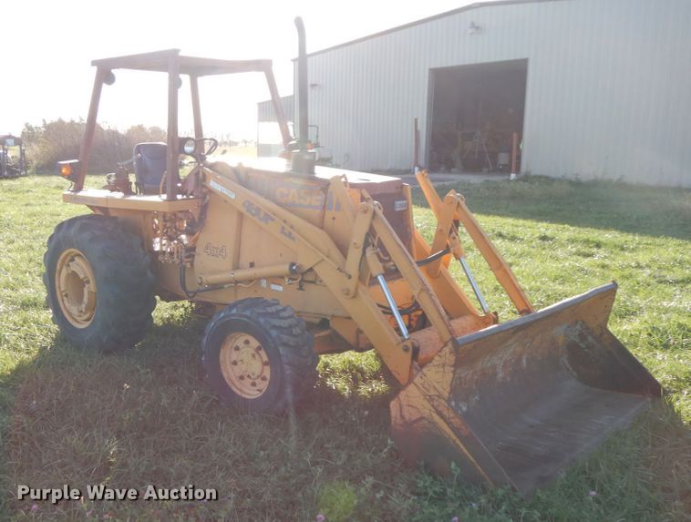 image for item FG9500 1993 Case 480F  industrial tractor