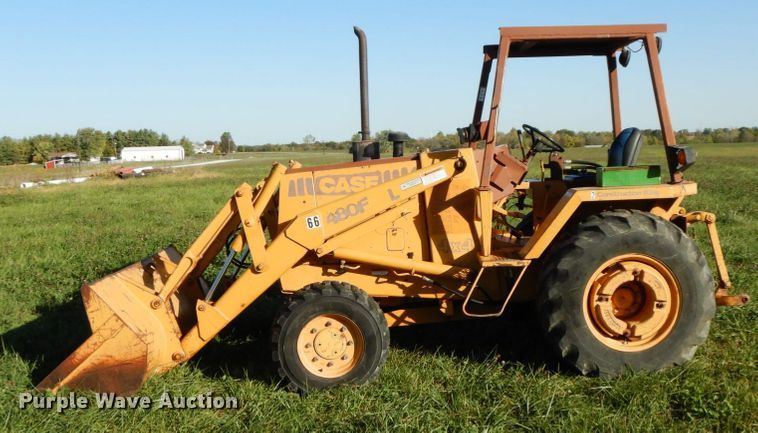 image for item FG9500 1993 Case 480F  industrial tractor