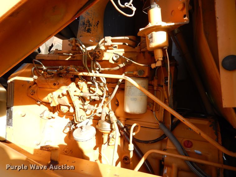 image for item FG9500 1993 Case 480F  industrial tractor