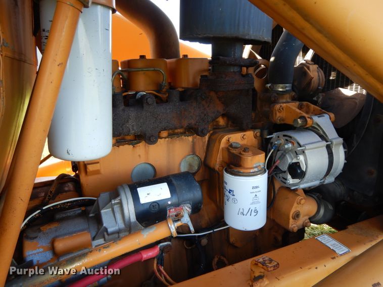 image for item FG9500 1993 Case 480F  industrial tractor