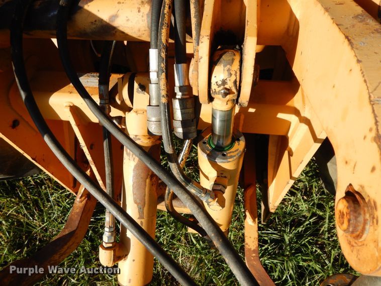 image for item FG9500 1993 Case 480F  industrial tractor