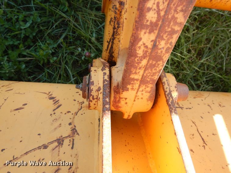 image for item FG9500 1993 Case 480F  industrial tractor