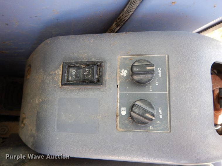 image for item FG9501 1997 Komatsu PC128UU-1  mini excavator