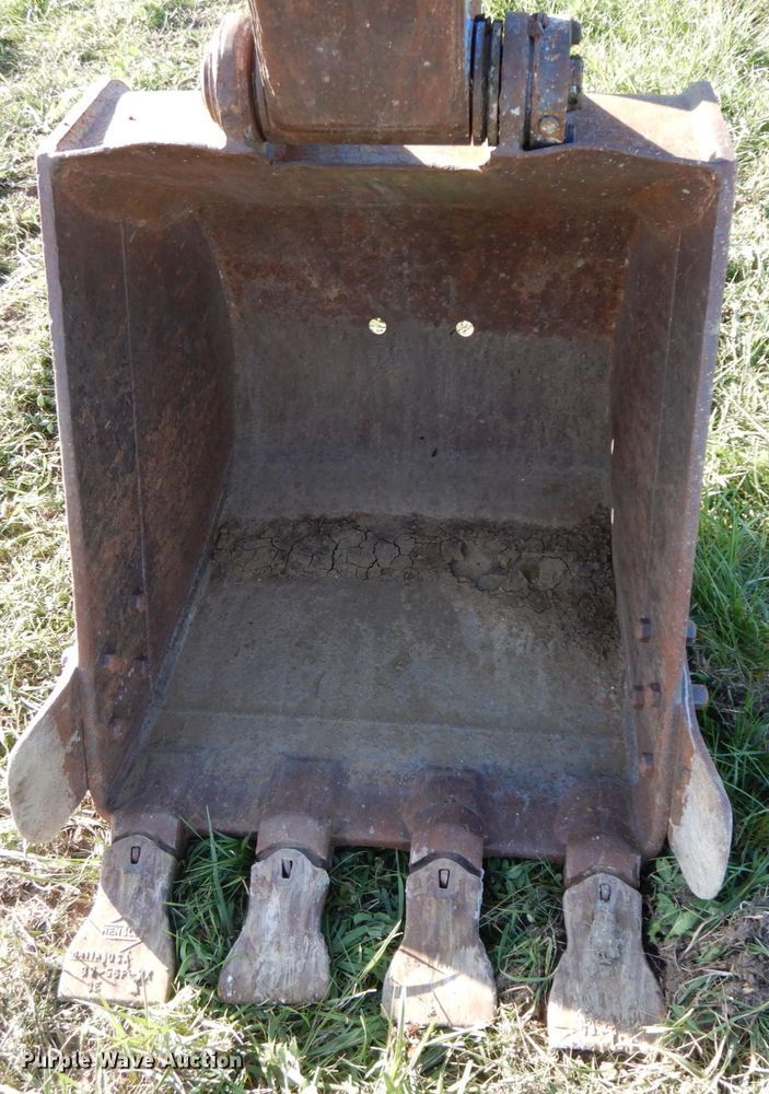 image for item FG9501 1997 Komatsu PC128UU-1  mini excavator