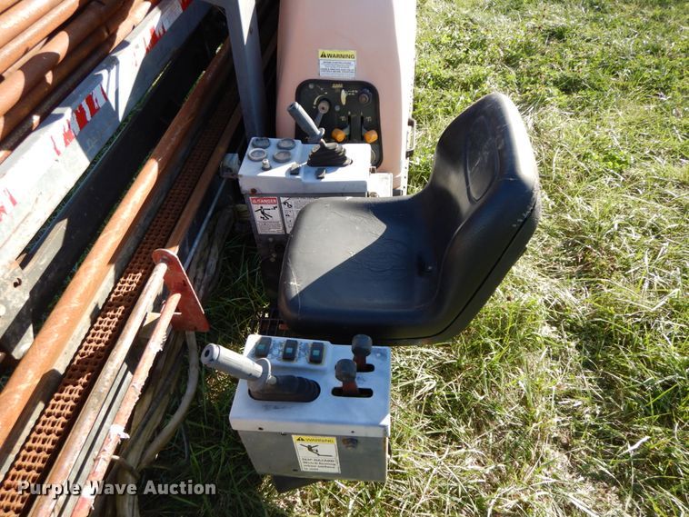 image for item FG9502 2000 Case 6010  Turbo directional boring unit