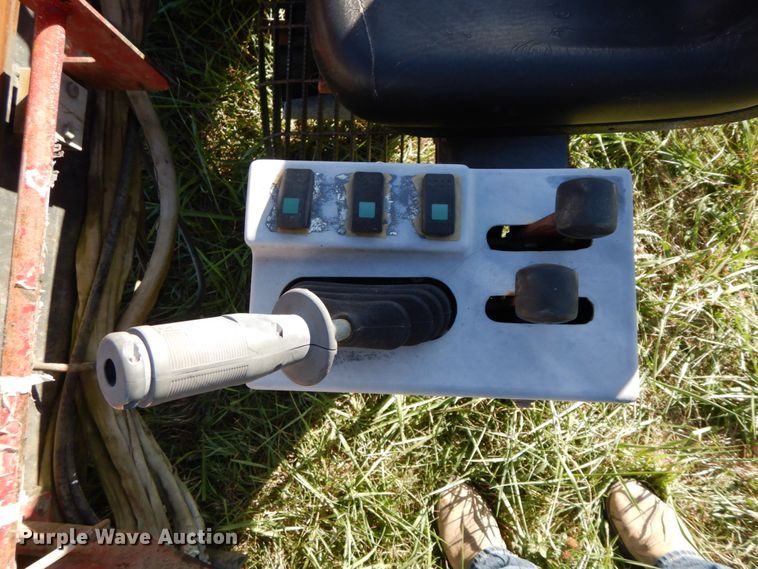 image for item FG9502 2000 Case 6010  Turbo directional boring unit