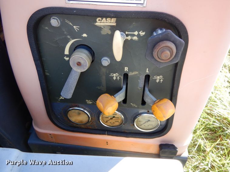 image for item FG9502 2000 Case 6010  Turbo directional boring unit