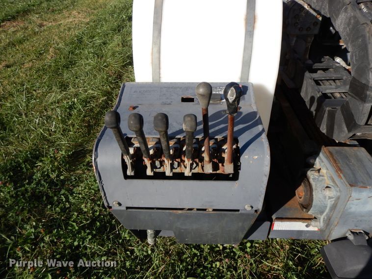 image for item FG9502 2000 Case 6010  Turbo directional boring unit