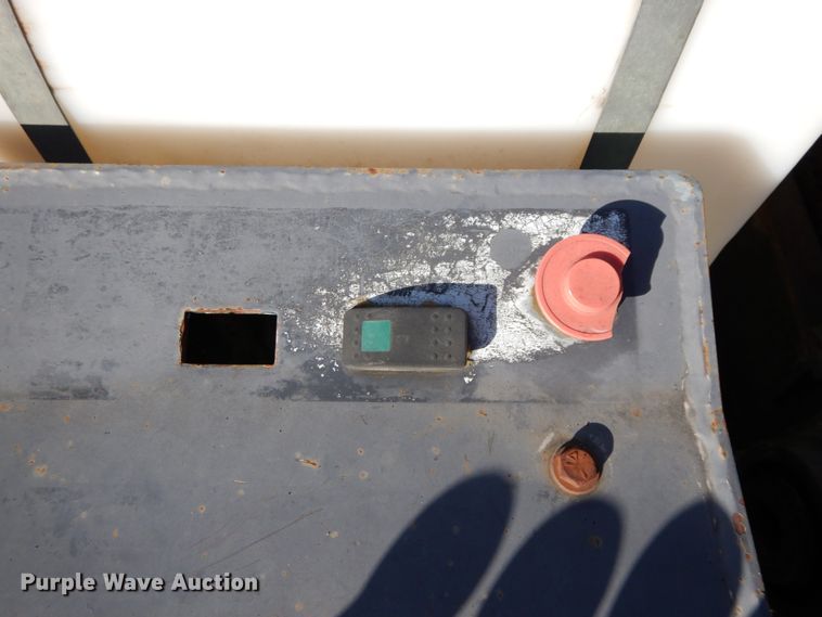 image for item FG9502 2000 Case 6010  Turbo directional boring unit