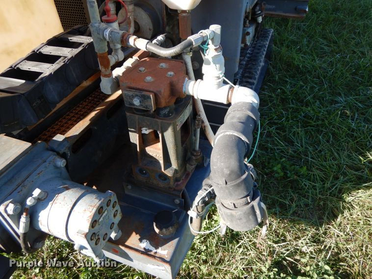 image for item FG9502 2000 Case 6010  Turbo directional boring unit