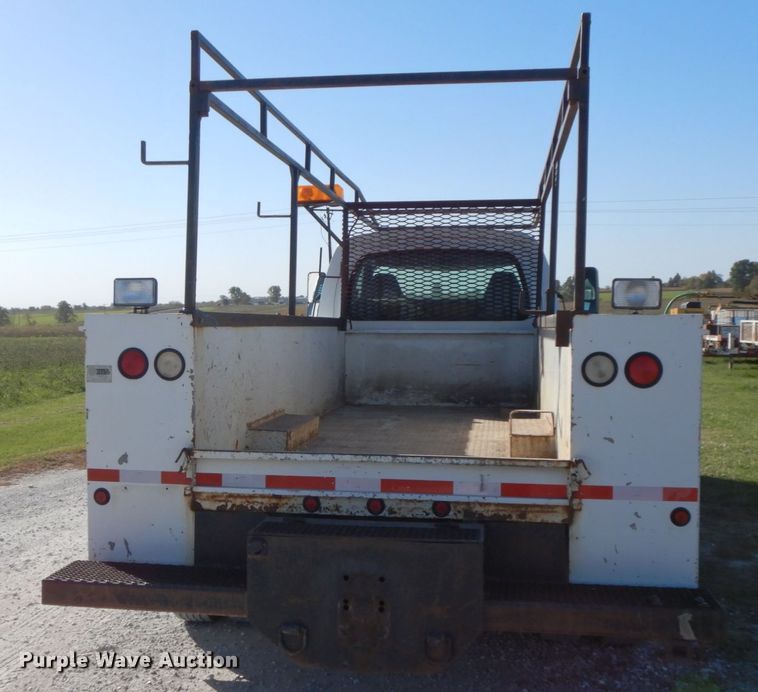 image for item FG9503 2006 Chevrolet C5500  Crew Cab utility truck