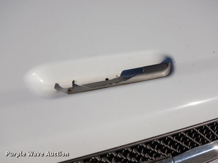 image for item FG9503 2006 Chevrolet C5500  Crew Cab utility truck