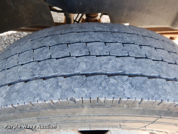 image for item FG9503 2006 Chevrolet C5500  Crew Cab utility truck